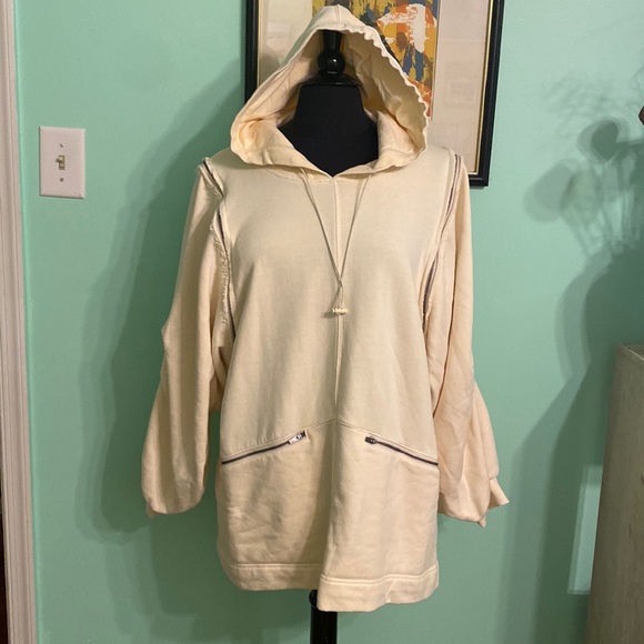 FP Movement Close Call Zip-Off Sleeve Hoodie - Picture 2 of 8